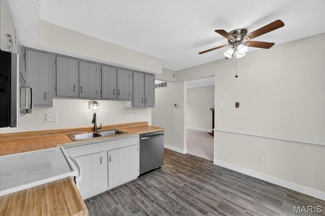 2327 Hidden Meadow Lane, Unincorporated, MO 63021