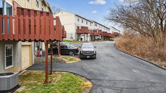 2327 Hidden Meadow Lane, Unincorporated, MO 63021