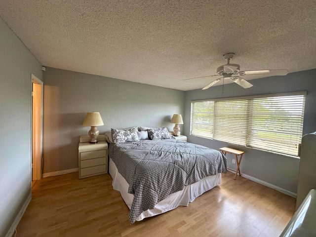 8921 S Hollybrook Boulevard 308, Pembroke Pines, FL 33025