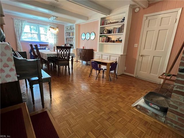 3308 Old Kirkwood DR, Virginia Beach, VA 23452