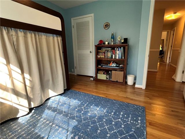 3308 Old Kirkwood DR, Virginia Beach, VA 23452