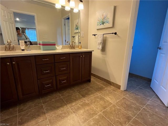 3308 Old Kirkwood DR, Virginia Beach, VA 23452