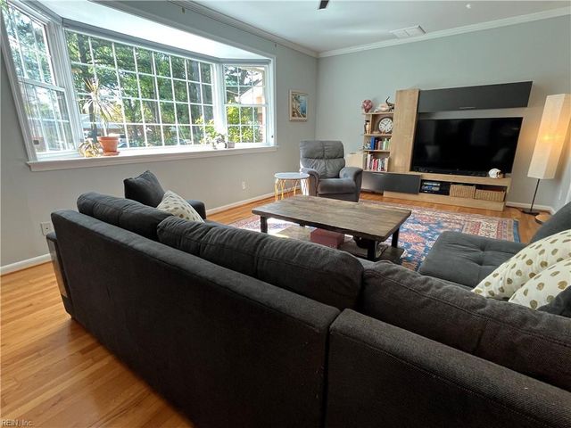 3308 Old Kirkwood DR, Virginia Beach, VA 23452