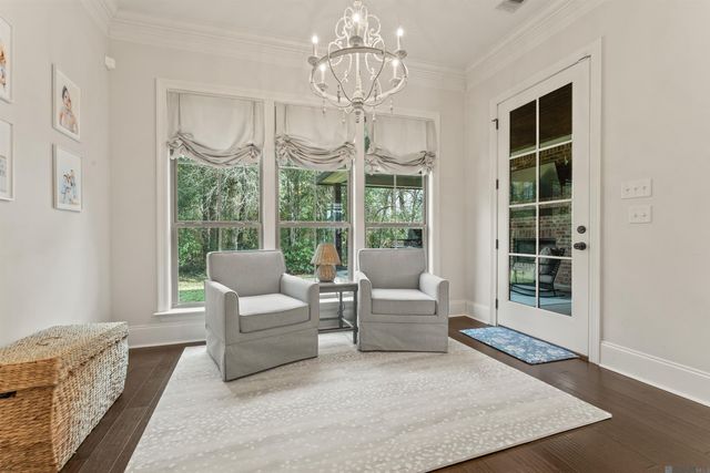 9130 Villa Crossing Dr, Greenwell Springs, LA 70739