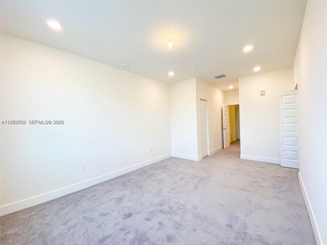 6416 NW 102nd Ct 118, Doral, FL 33178