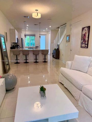 6416 NW 102nd Ct 118, Doral, FL 33178