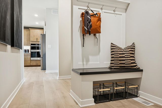 1831 Tamarack Road, Shakopee, MN 55379