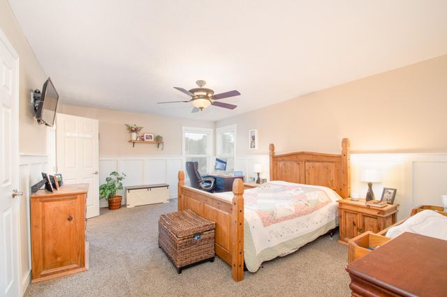 2300 Sunflower Court, Hebron, KY 41048