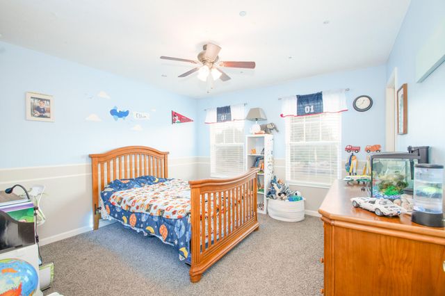 2300 Sunflower Court, Hebron, KY 41048