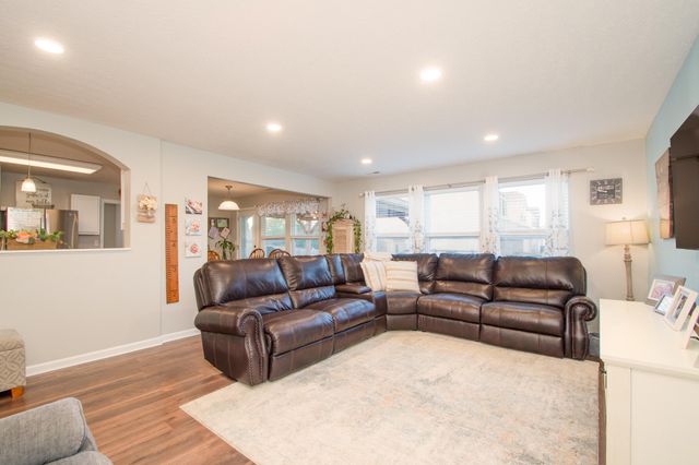 2300 Sunflower Court, Hebron, KY 41048