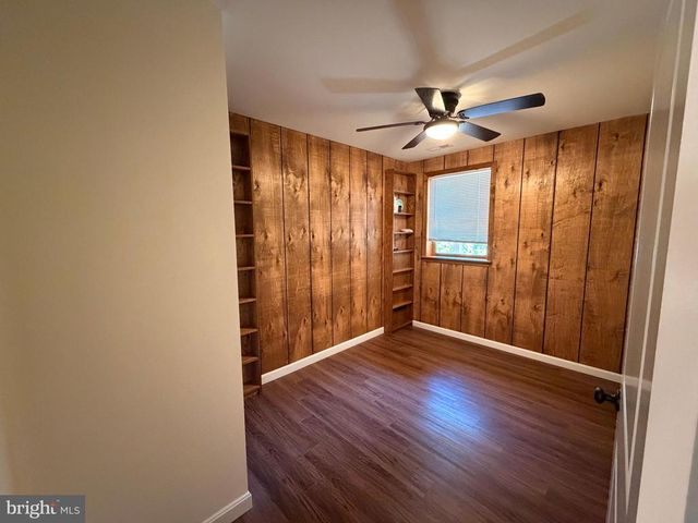 1214 EASTOVER PKWY, Locust Grove, VA 22508