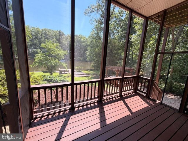 1214 EASTOVER PKWY, Locust Grove, VA 22508