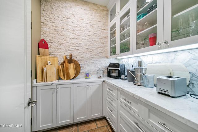 1451 E La Loma Avenue, Somis, CA 93066