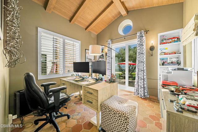 1451 E La Loma Avenue, Somis, CA 93066