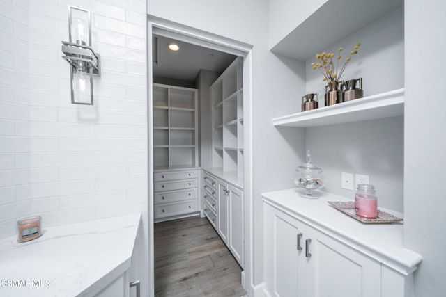 1451 E La Loma Avenue, Somis, CA 93066