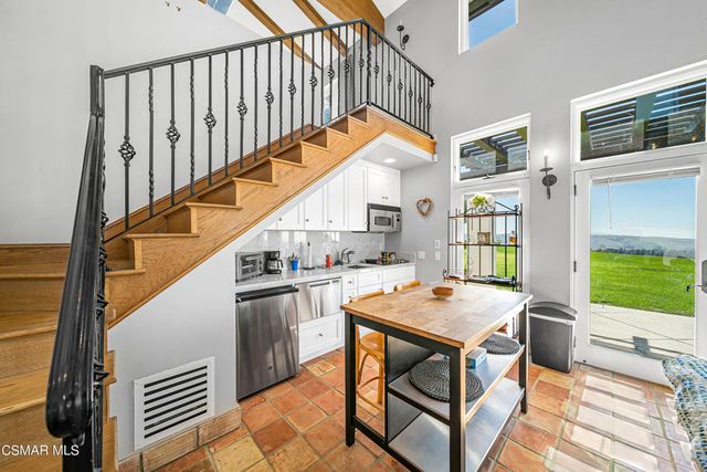 1451 E La Loma Avenue, Somis, CA 93066