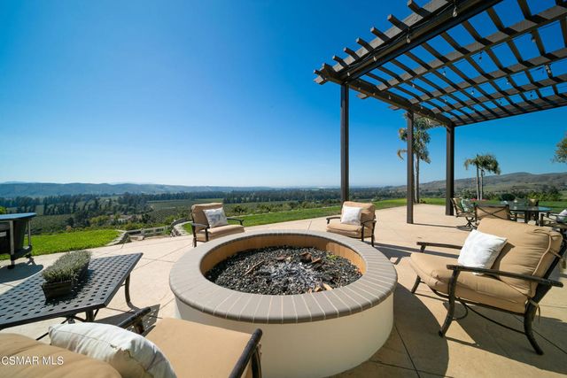 1451 E La Loma Avenue, Somis, CA 93066