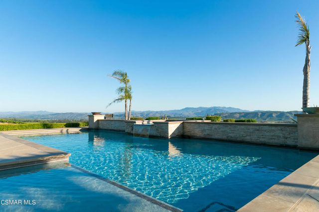 1451 E La Loma Avenue, Somis, CA 93066