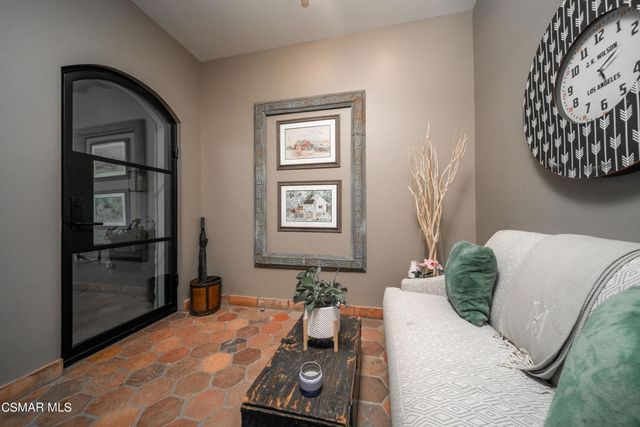 1451 E La Loma Avenue, Somis, CA 93066