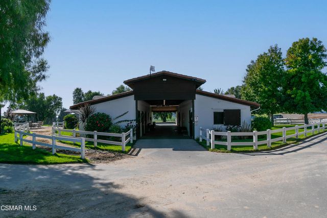 1451 E La Loma Avenue, Somis, CA 93066