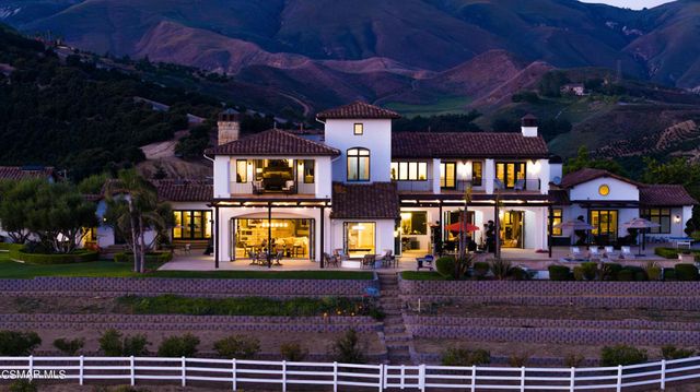 1451 E La Loma Avenue, Somis, CA 93066