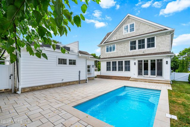 510 Beacon Boulevard, Sea Girt, NJ 08750