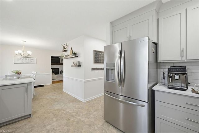 4604 Valleymeade Court, Kernersville, NC 27284