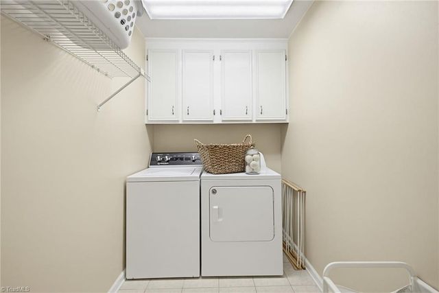 4604 Valleymeade Court, Kernersville, NC 27284