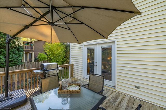 4604 Valleymeade Court, Kernersville, NC 27284