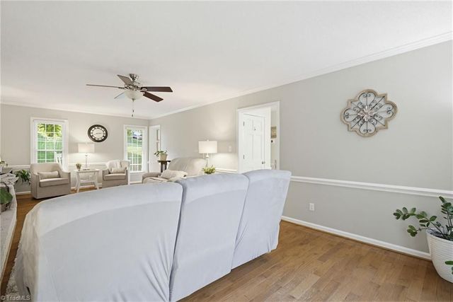 4604 Valleymeade Court, Kernersville, NC 27284