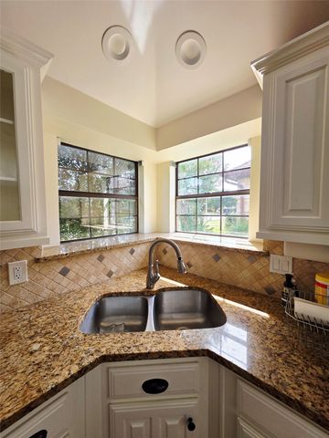 3321 Sailmaker Lane, Plano, TX 75023