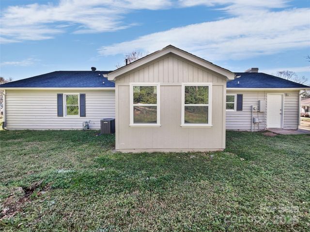 4700 Misty Hill Lane, Gastonia, NC 28056