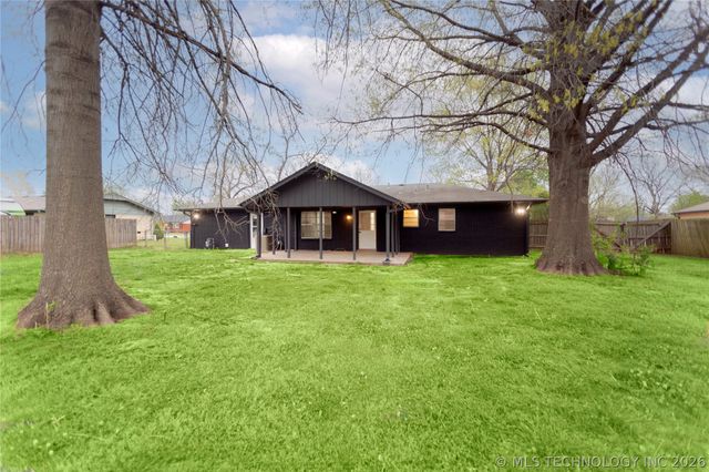 17256 S 91st East Avenue, Bixby, OK 74008