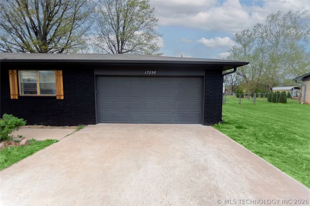 17256 S 91st East Avenue, Bixby, OK 74008