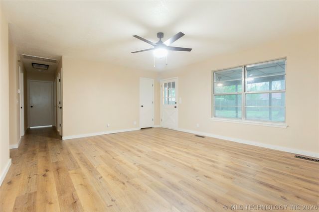 17256 S 91st East Avenue, Bixby, OK 74008