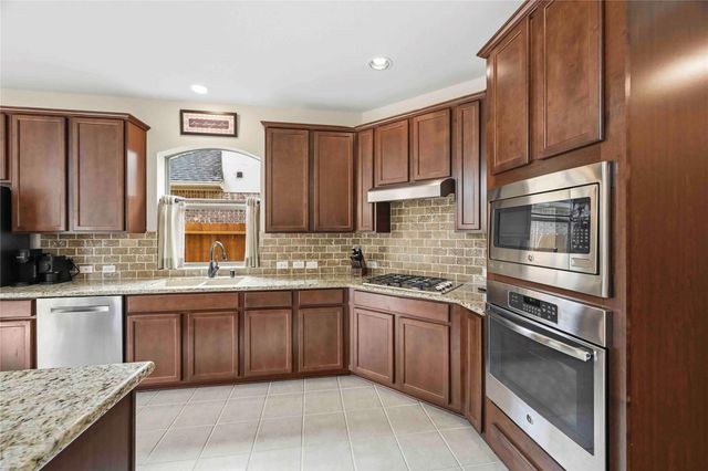 14534 Mountain Cliff Lane, Houston, TX 77044