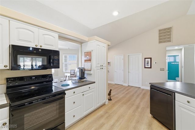 4241 Mule Deer Street, Pahrump, NV 89060