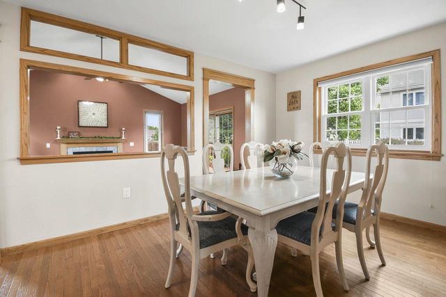 805 Violet Lane, Oregon, WI 53575