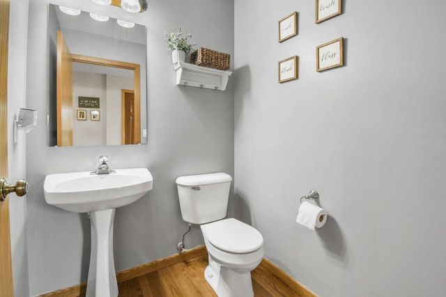 805 Violet Lane, Oregon, WI 53575