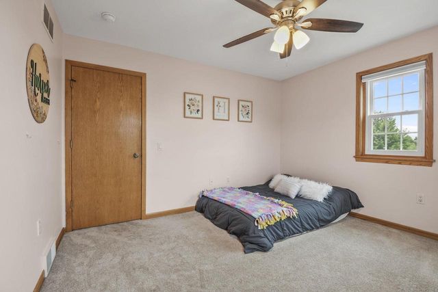 805 Violet Lane, Oregon, WI 53575