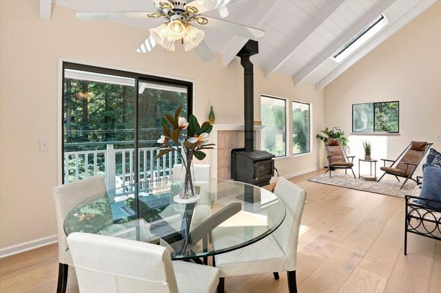 1060 Redwood Drive, Aptos, CA 95003