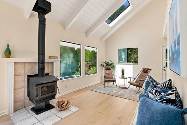 1060 Redwood Drive, Aptos, CA 95003