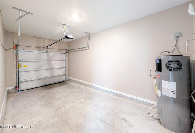 9868 FIDDLEBACK Lane, Jacksonville, FL 32222
