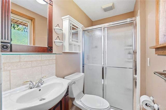 421 Greenport Drive, West Carrollton, OH 45449