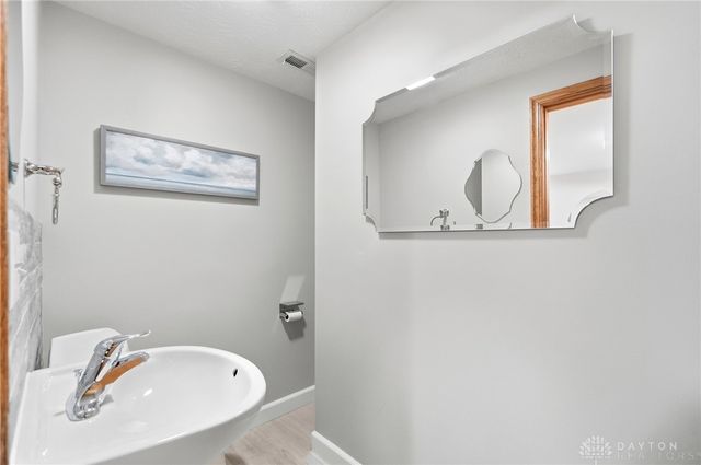 421 Greenport Drive, West Carrollton, OH 45449