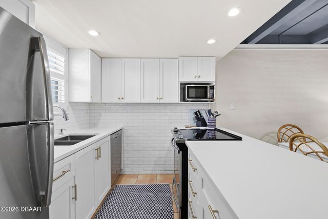 4849 Saxon Dr Apt C102, New Smyrna Beach, FL 32169