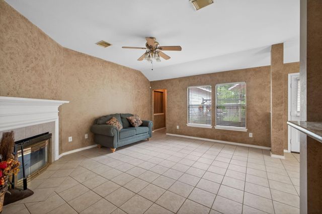 4922 Lawson Lake Lane, Richmond, TX 77407