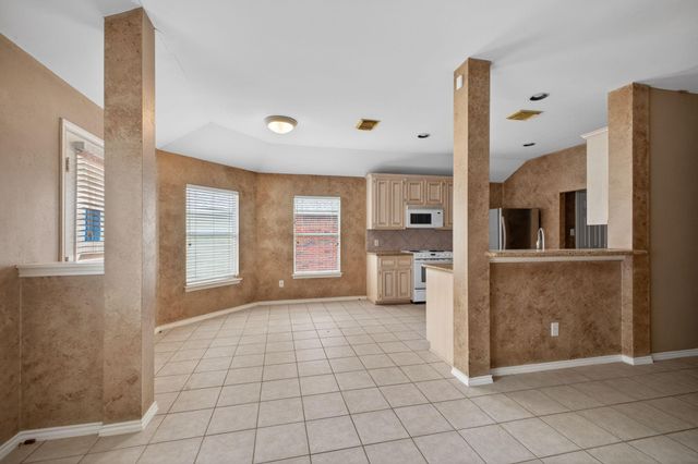 4922 Lawson Lake Lane, Richmond, TX 77407