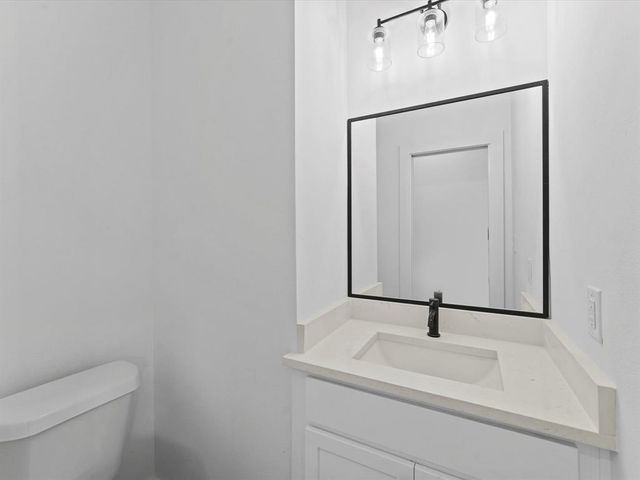 1448 Dewalt Street, Houston, TX 77088