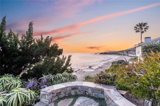 15 Camel Point Drive, Laguna Beach, CA 92651